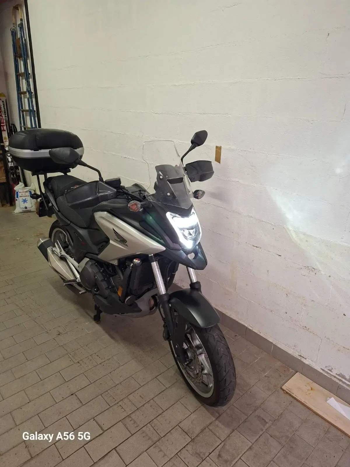 Honda NC 750 X DCT ABS (2016 - 17) (2)