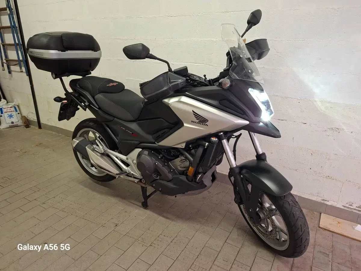 Honda NC 750 X DCT ABS (2016 - 17) (4)