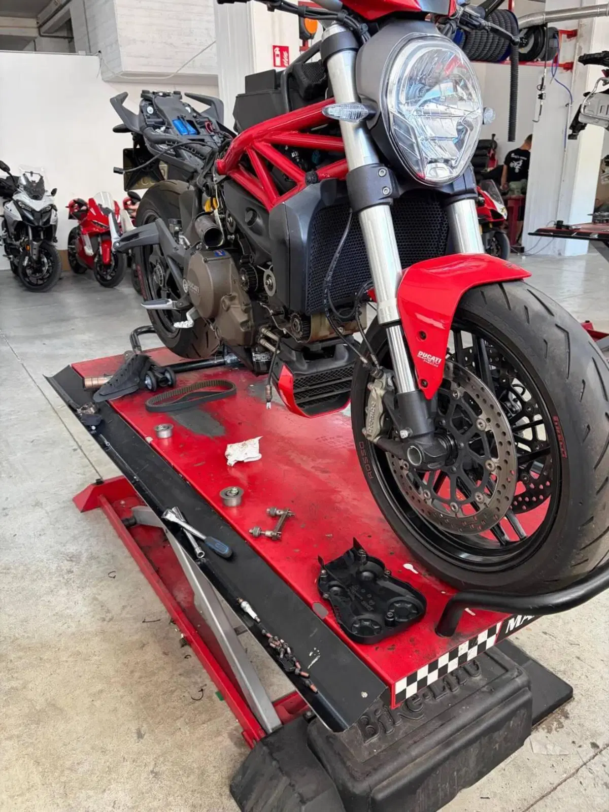 Ducati Monster 1200 (2014 - 16) (11)