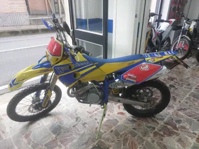 Husaberg FE 550 E usata