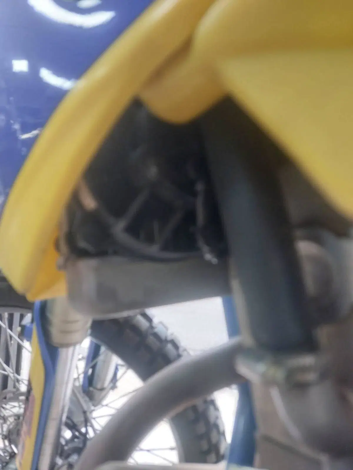 Husaberg FE 550 E (3)