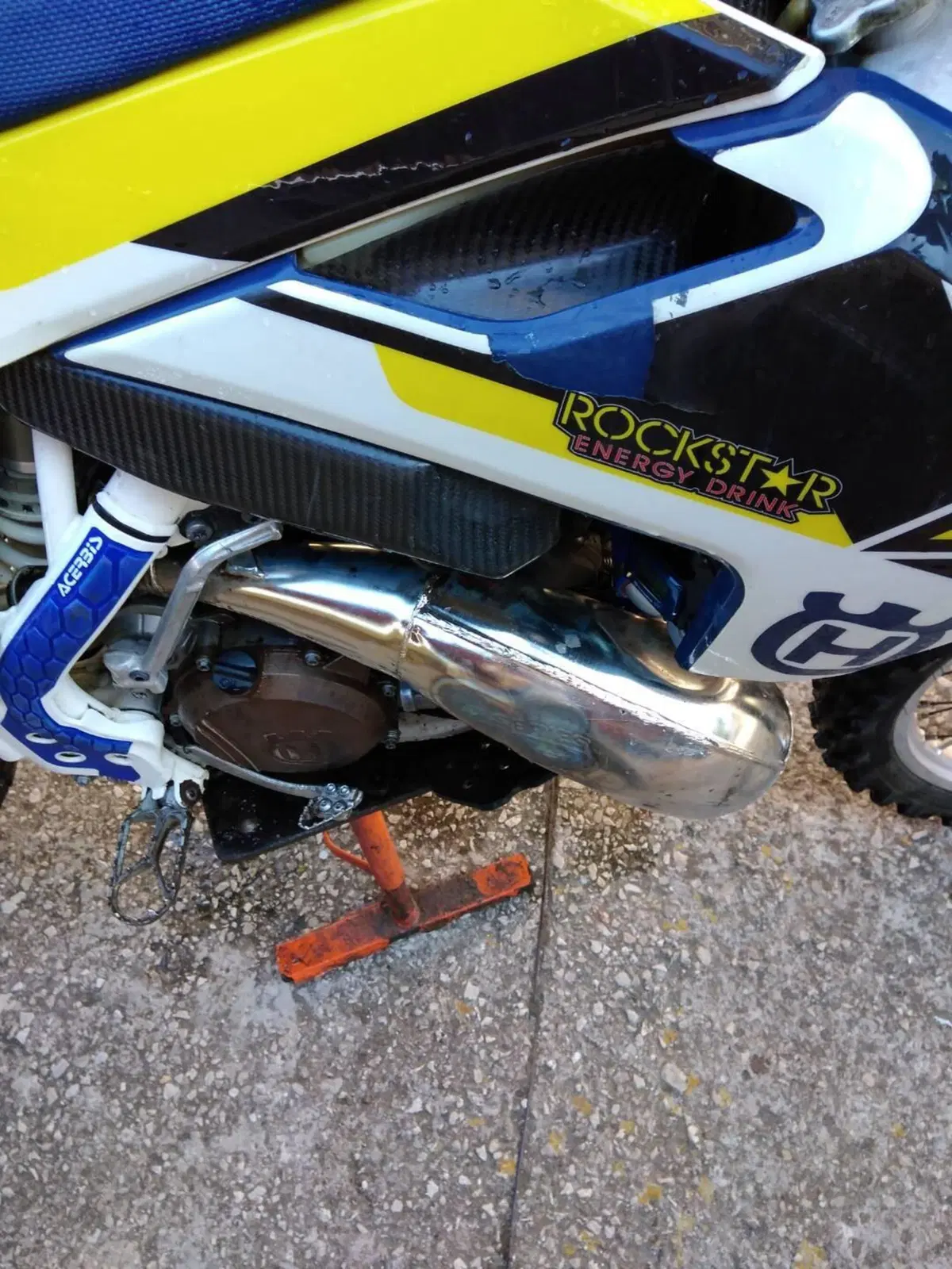 Husqvarna TE 300i (2018) (12)