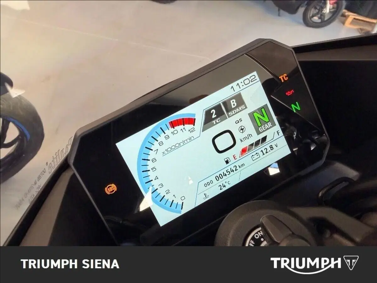 Suzuki GSX-8TT (2025 - 26) (14)