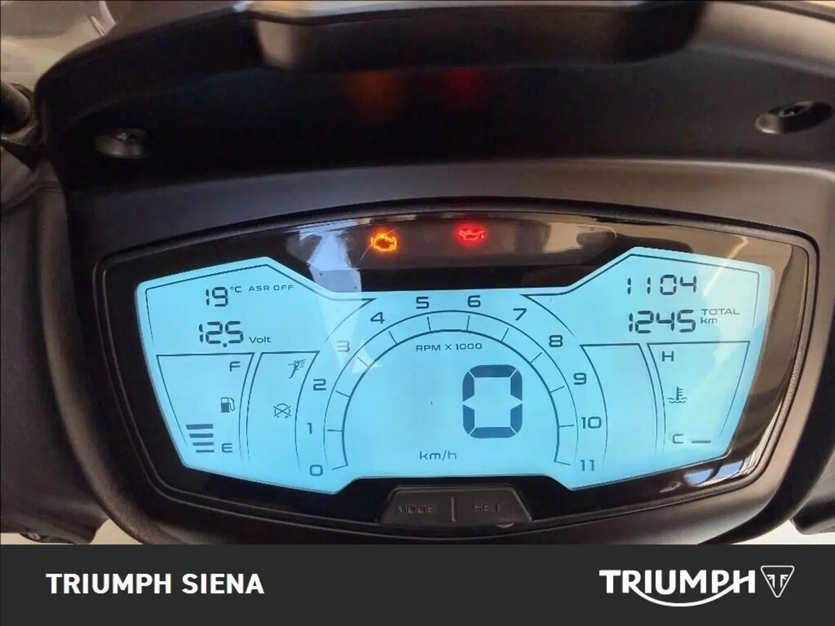 Piaggio Medley 200 (2025 - 26) (9)