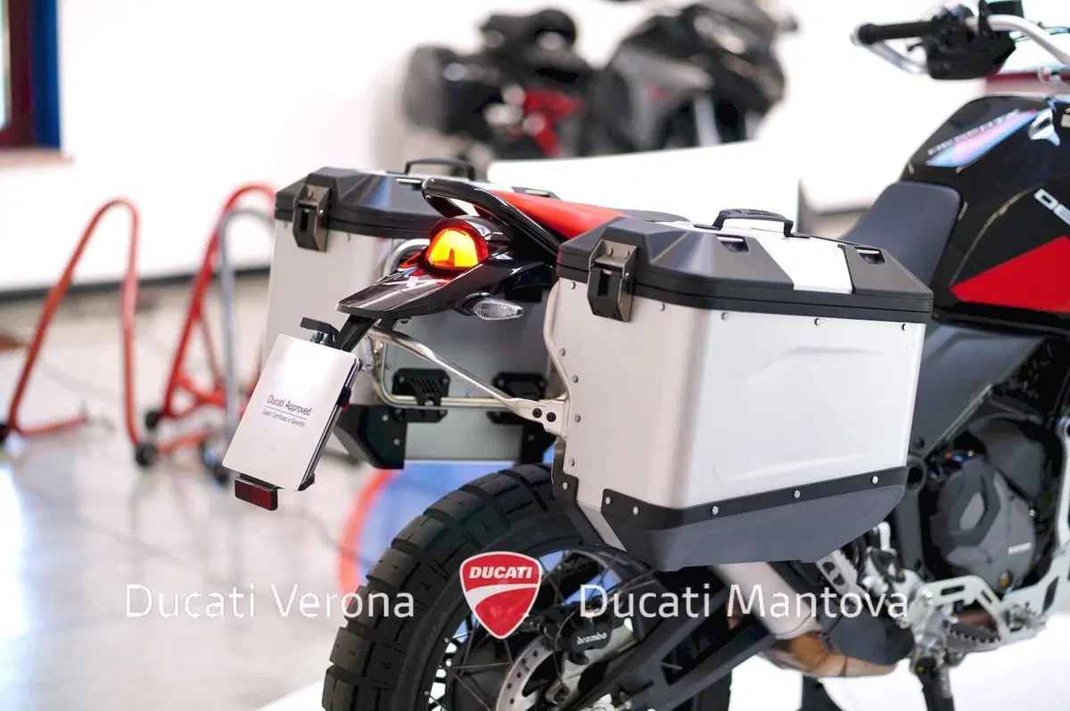 Ducati DesertX Discovery (2025) (10)