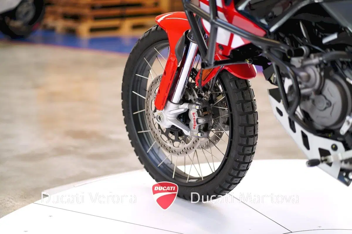 Ducati DesertX Discovery (2025) (13)