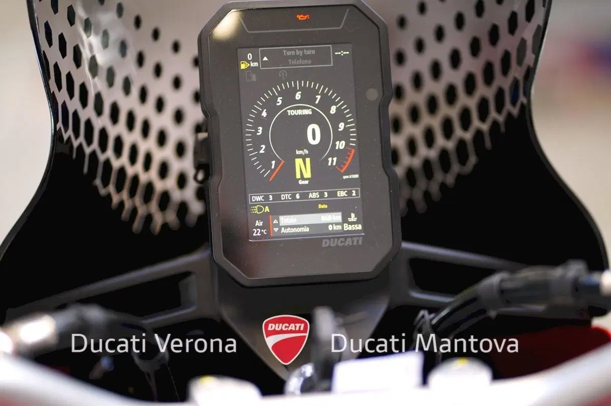 Ducati DesertX Discovery (2025) (19)