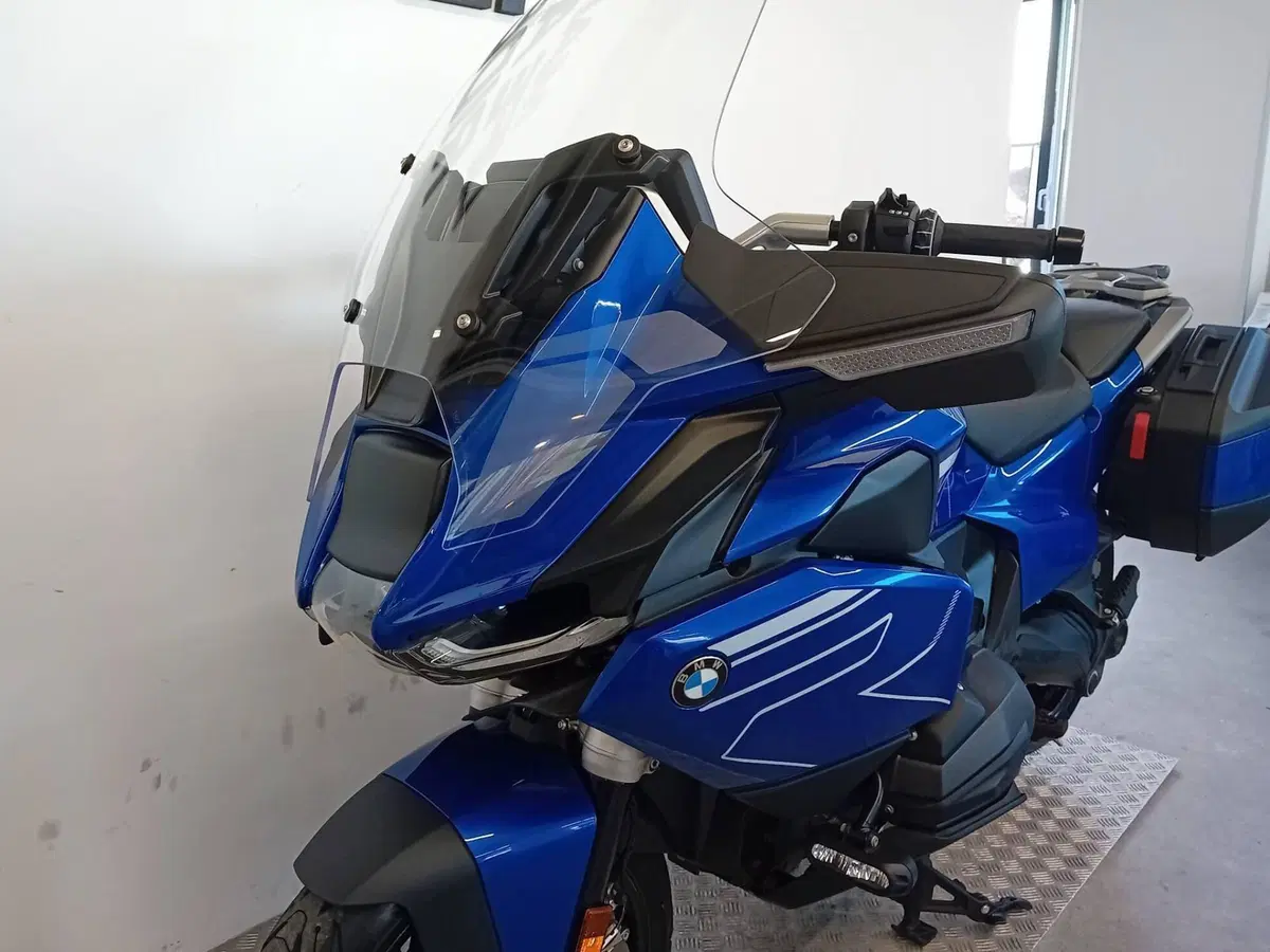 Bmw R 1300 RT (2026) (4)