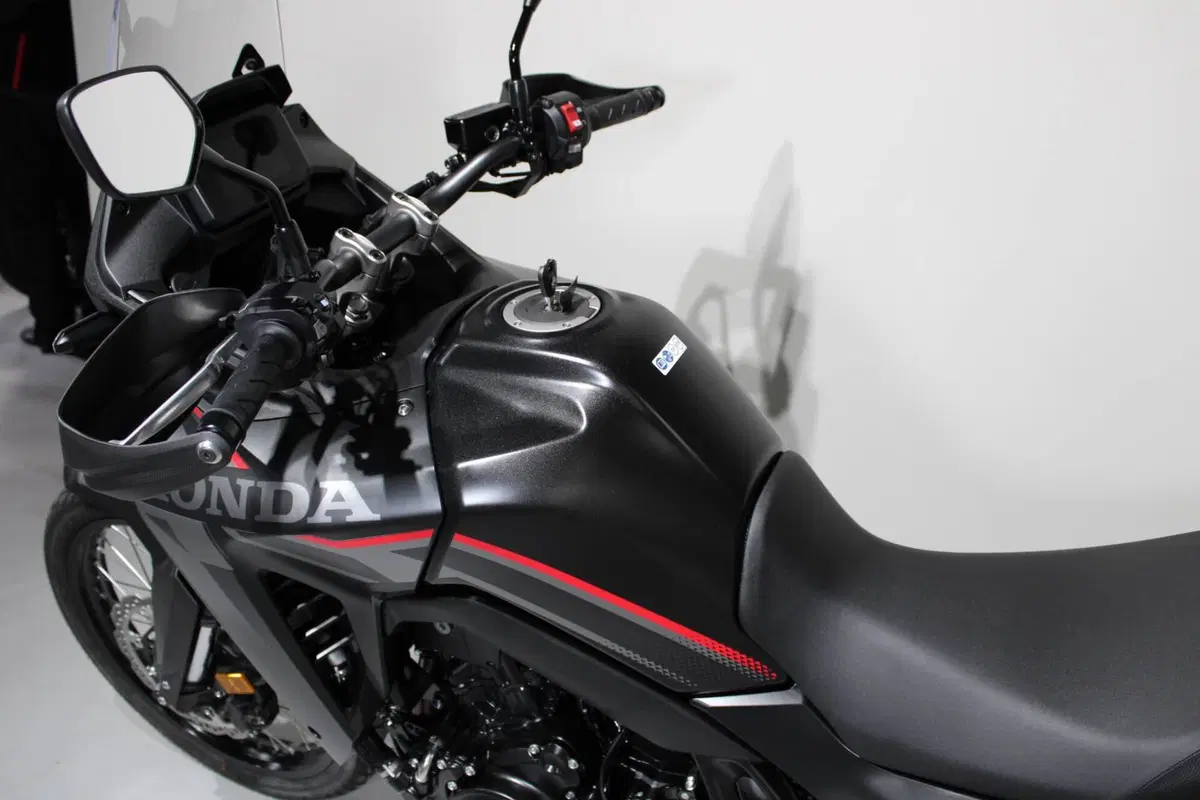 Honda Transalp XL750 (2026) (5)