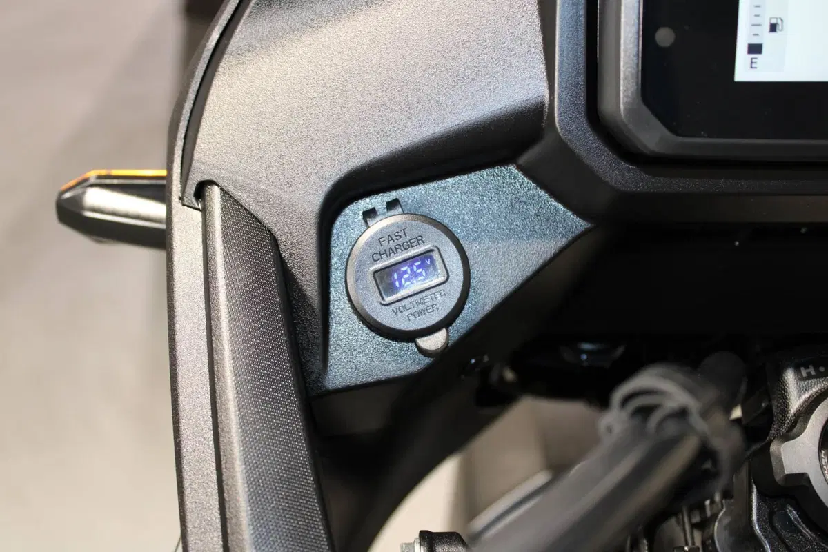 Honda Transalp XL750 (2026) (7)