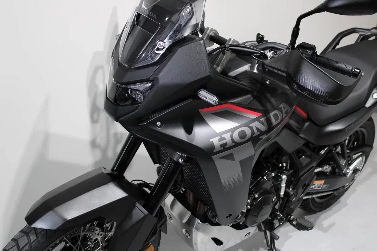 Honda Transalp XL750 (2026) (10)