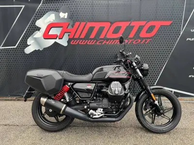 Moto Guzzi V7 Stone Special Edition (2022 - 25) usata