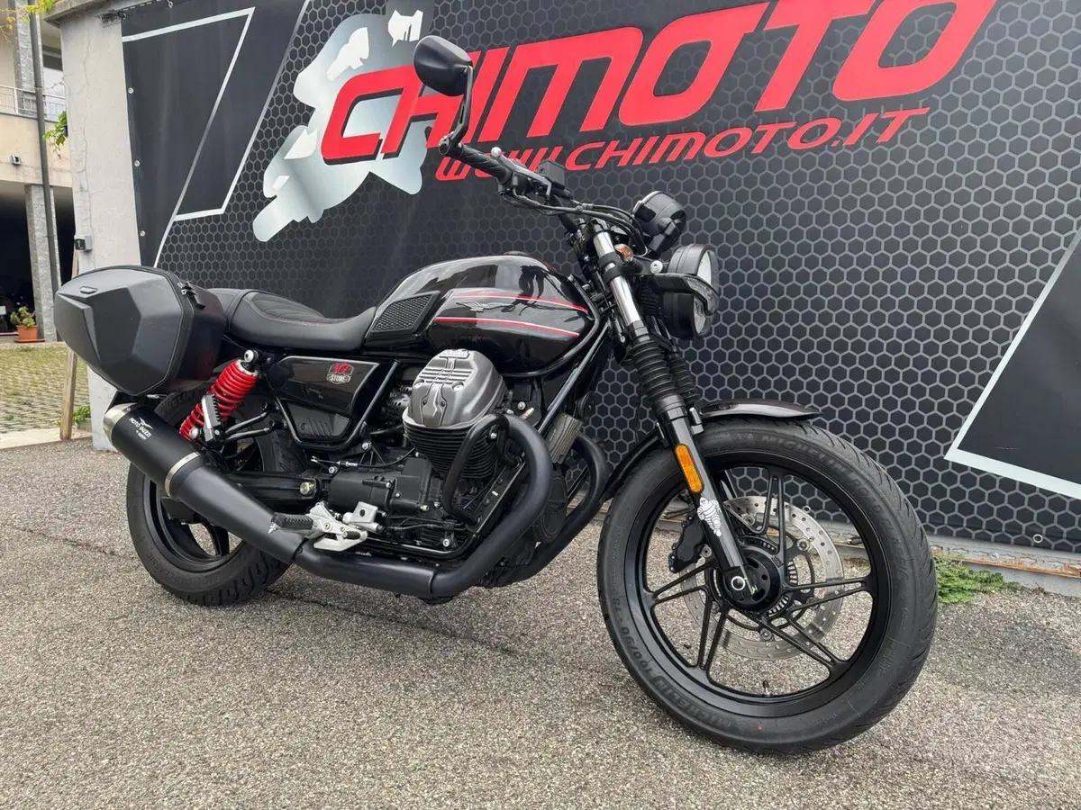 Moto Guzzi V7 Stone Special Edition (2022 - 25) (5)