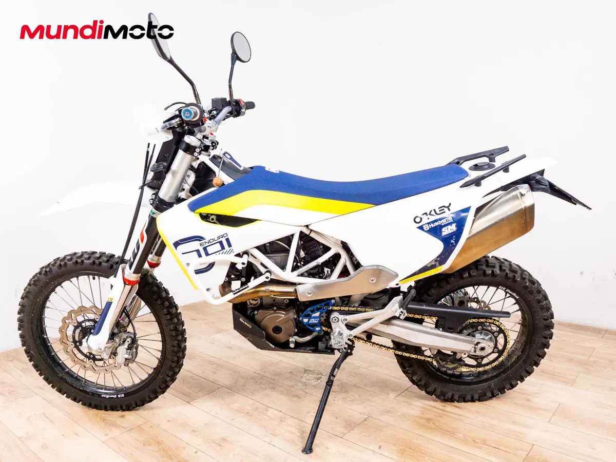 Husqvarna 701 Enduro (2016) (6)