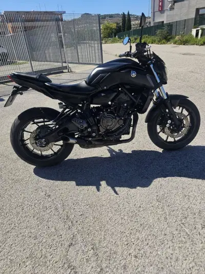 Yamaha MT-07 (2018 - 20) usata