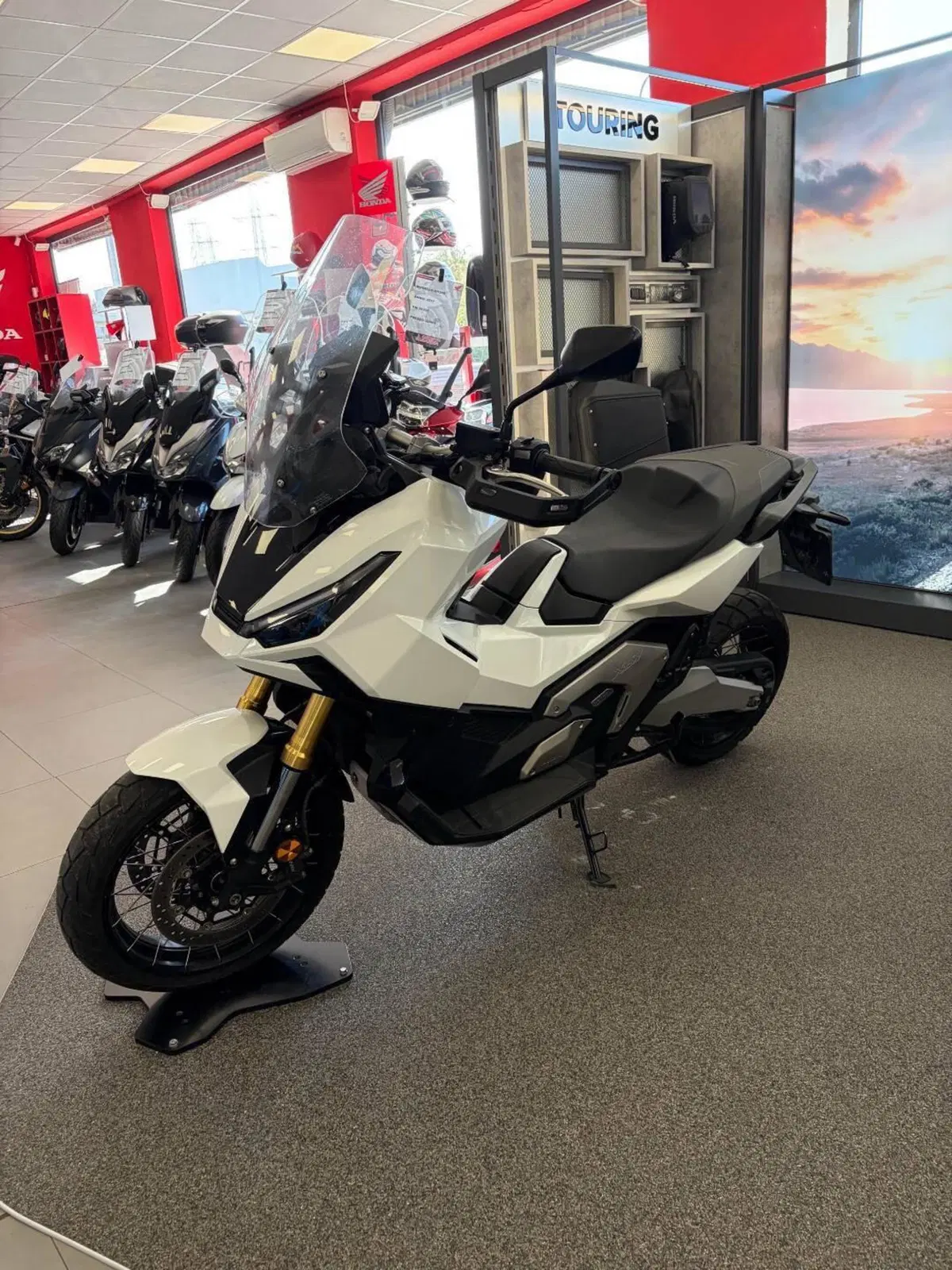 Honda X-ADV 750 (2025 - 27) (3)