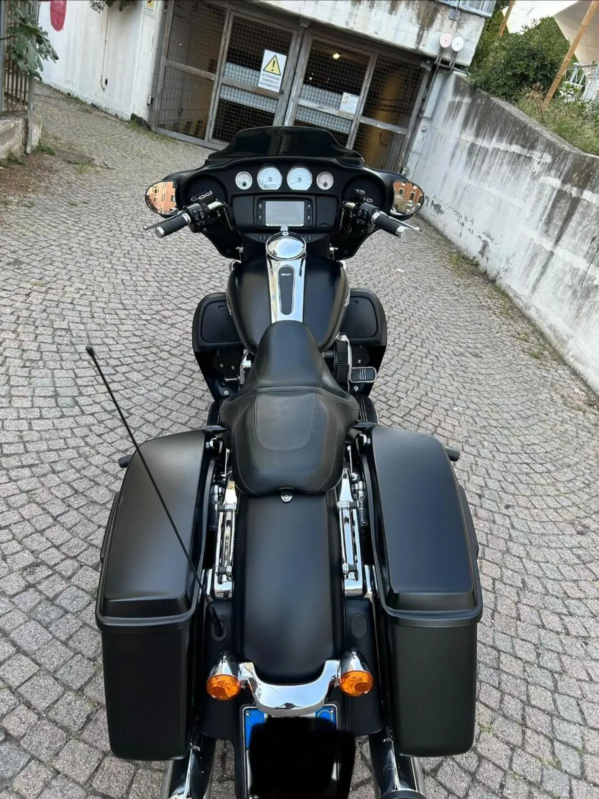 Harley-Davidson 1690 Street Glide Special (2014 - 16) - FLHX (4)
