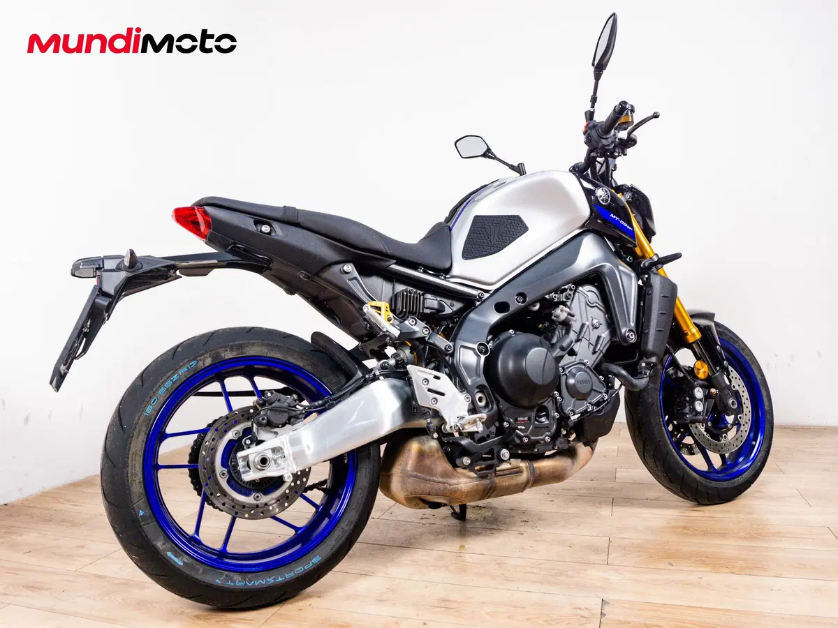Yamaha MT-09 SP (2021 - 23) (3)