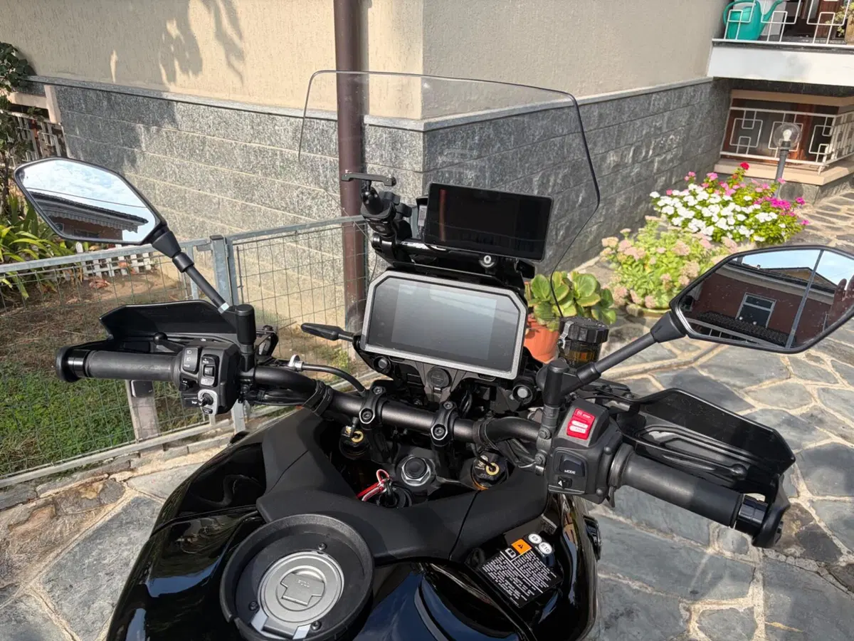 Yamaha Tracer 9 GT+ (2023 - 24) (13)