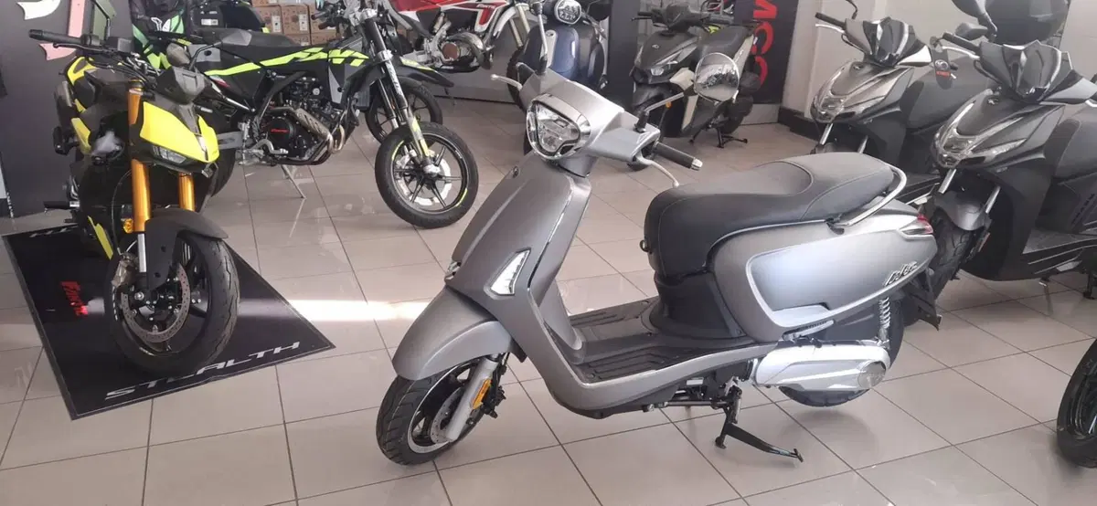 Kymco Like 125 (2021 - 26) (2)
