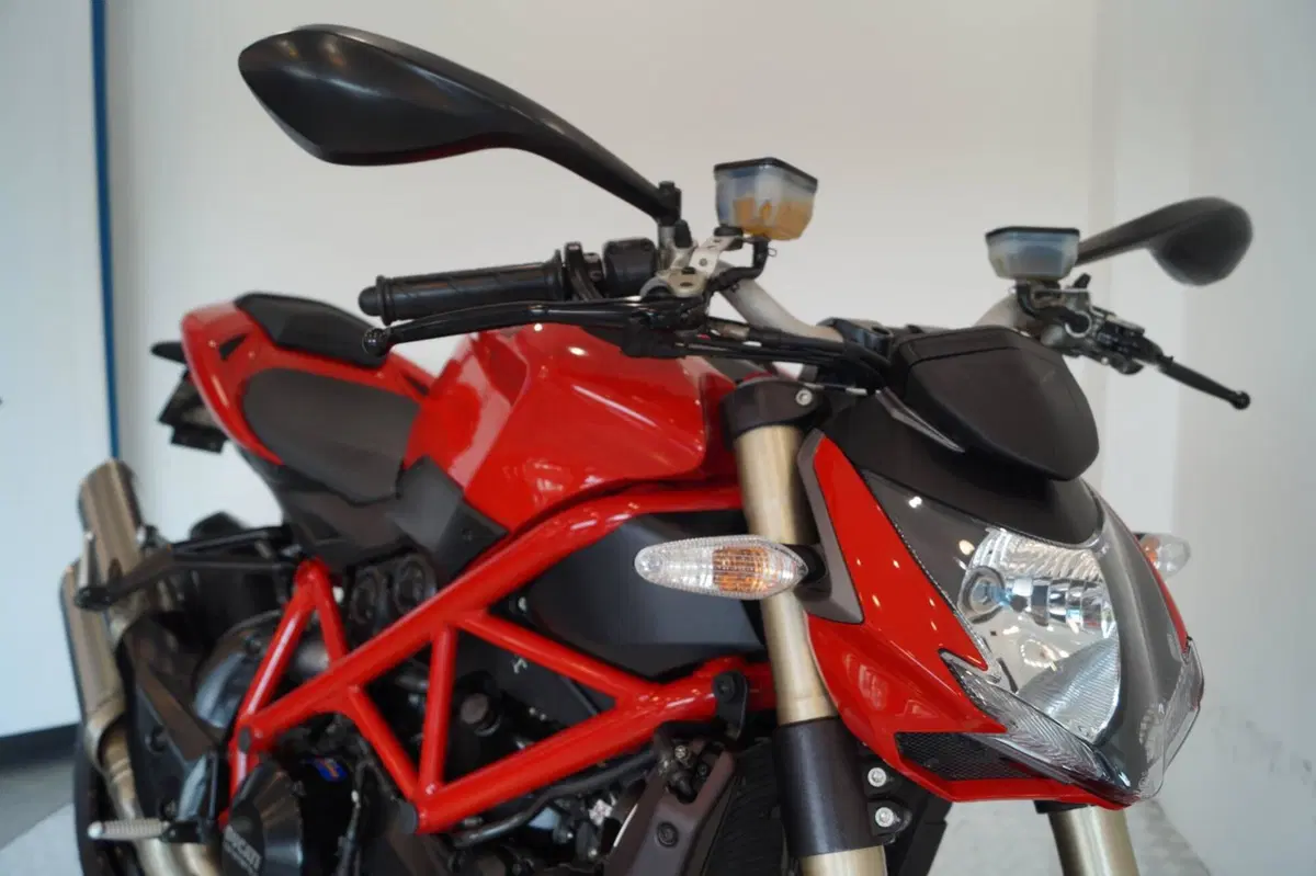 Ducati Streetfighter 848 (2011 - 15) (11)