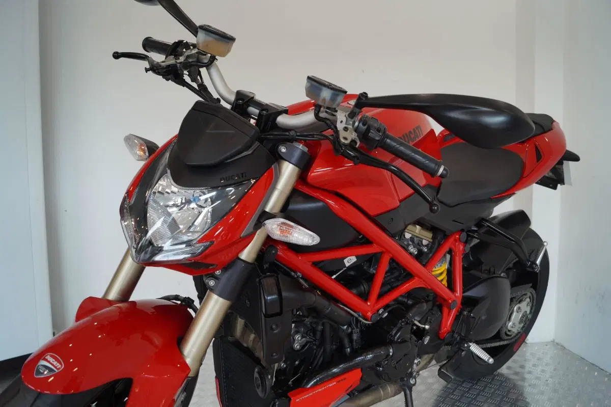 Ducati Streetfighter 848 (2011 - 15) (12)