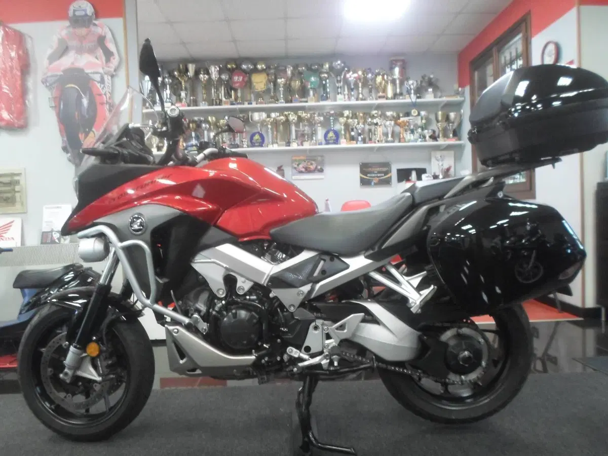 Honda Crossrunner Travel Edition ABS (2015 - 18)