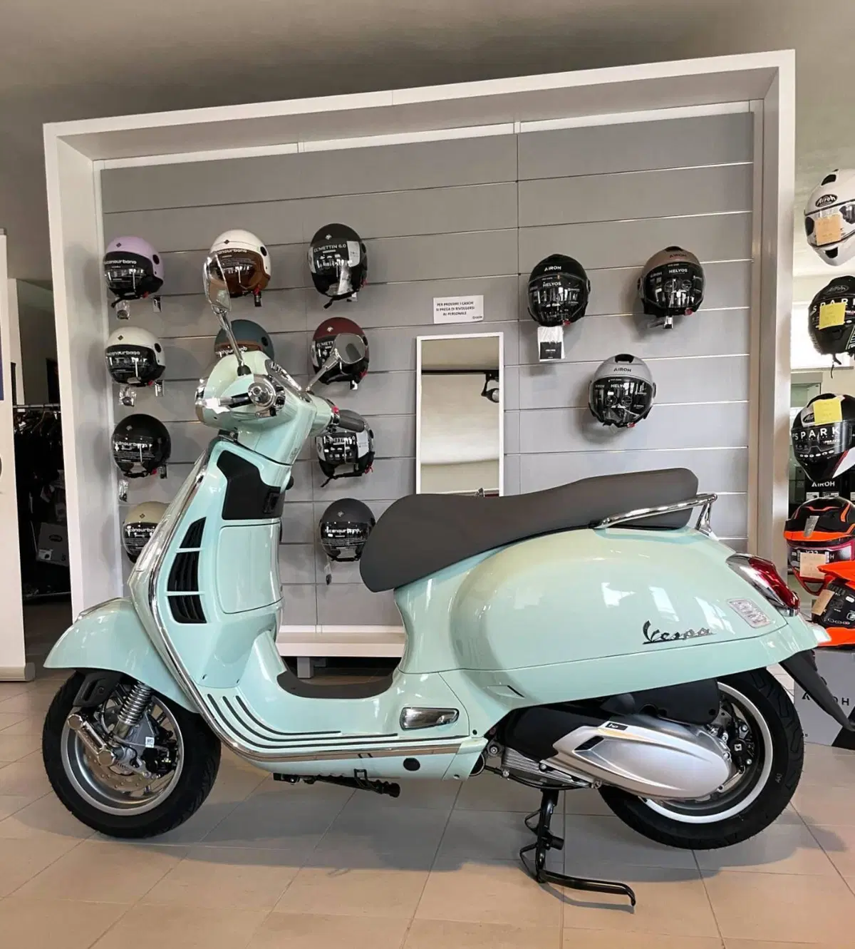 Vespa GTS 310 (2025 - 26) (2)