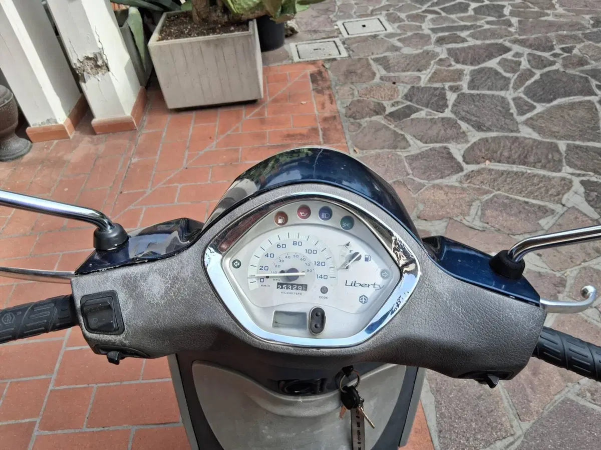 Piaggio Liberty 125 4T (2003 - 13) (2)