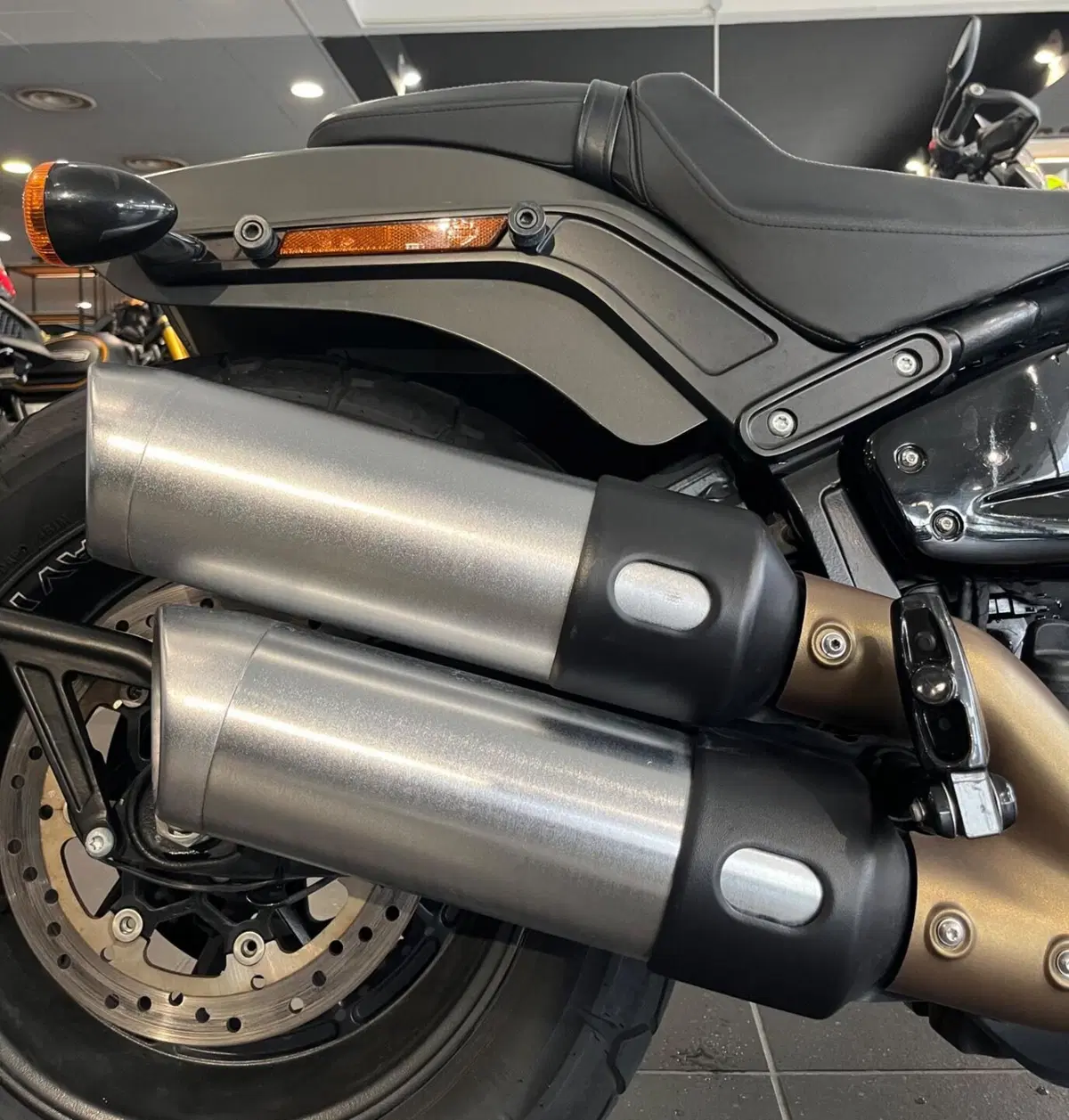 Harley-Davidson 114 Fat Bob (2018 - 20) - FXFBS (7)