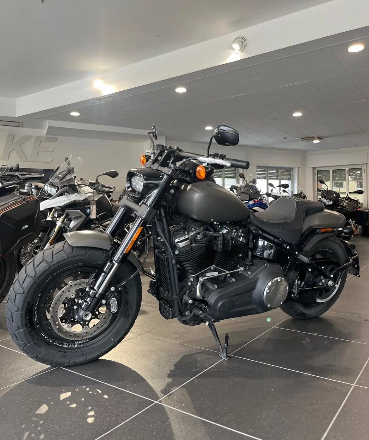 Harley-Davidson 114 Fat Bob (2018 - 20) - FXFBS (9)