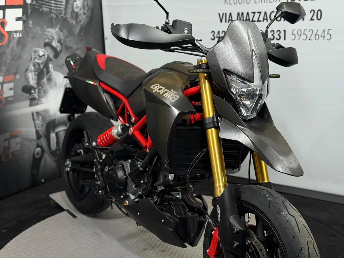 Aprilia Dorsoduro 750 ABS (2009 - 17) (6)