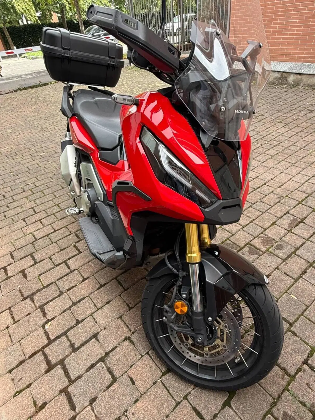 Honda X-ADV 750 DCT (2021 - 24) (2)