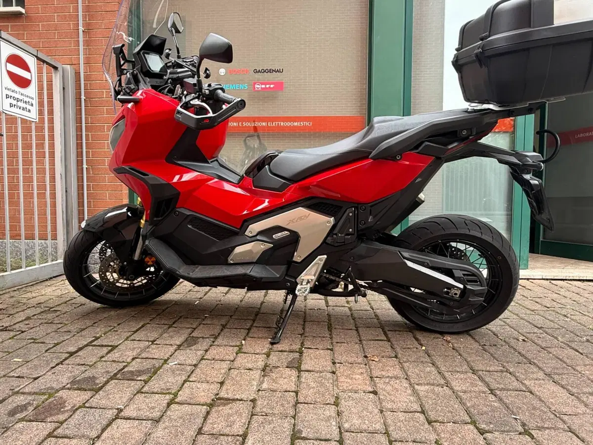 Honda X-ADV 750 DCT (2021 - 24) (5)
