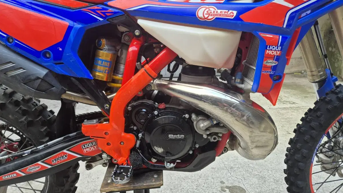 Betamotor RR 300 2T Enduro Race (2026) (2)