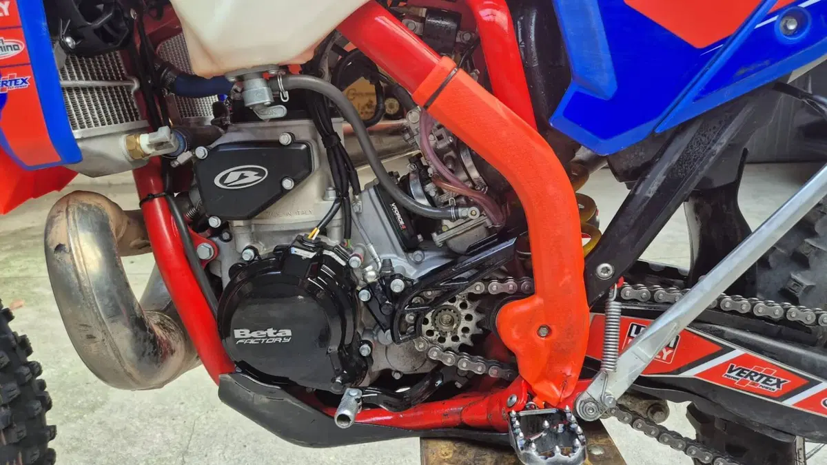 Betamotor RR 300 2T Enduro Race (2026) (3)