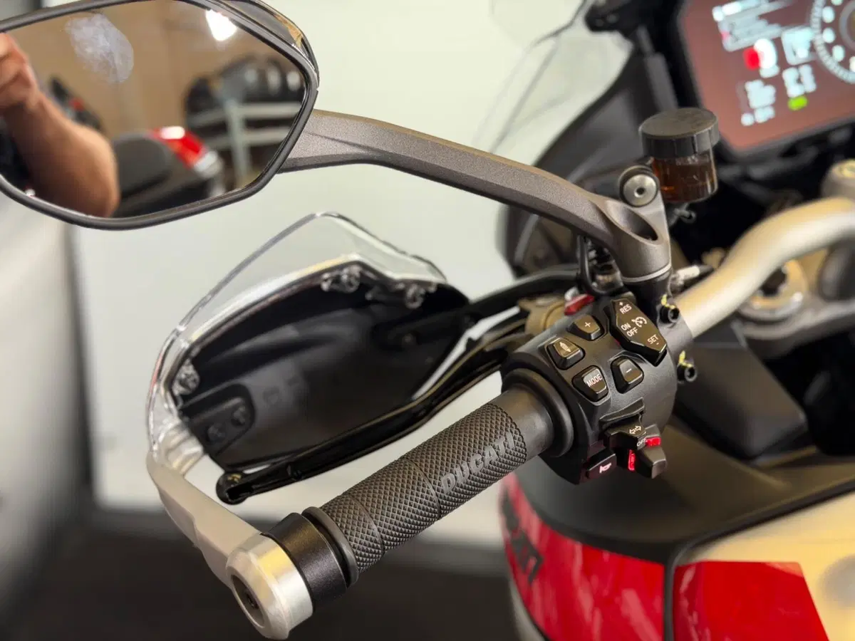 Ducati Multistrada V4 Rally (2023 - 25) (17)