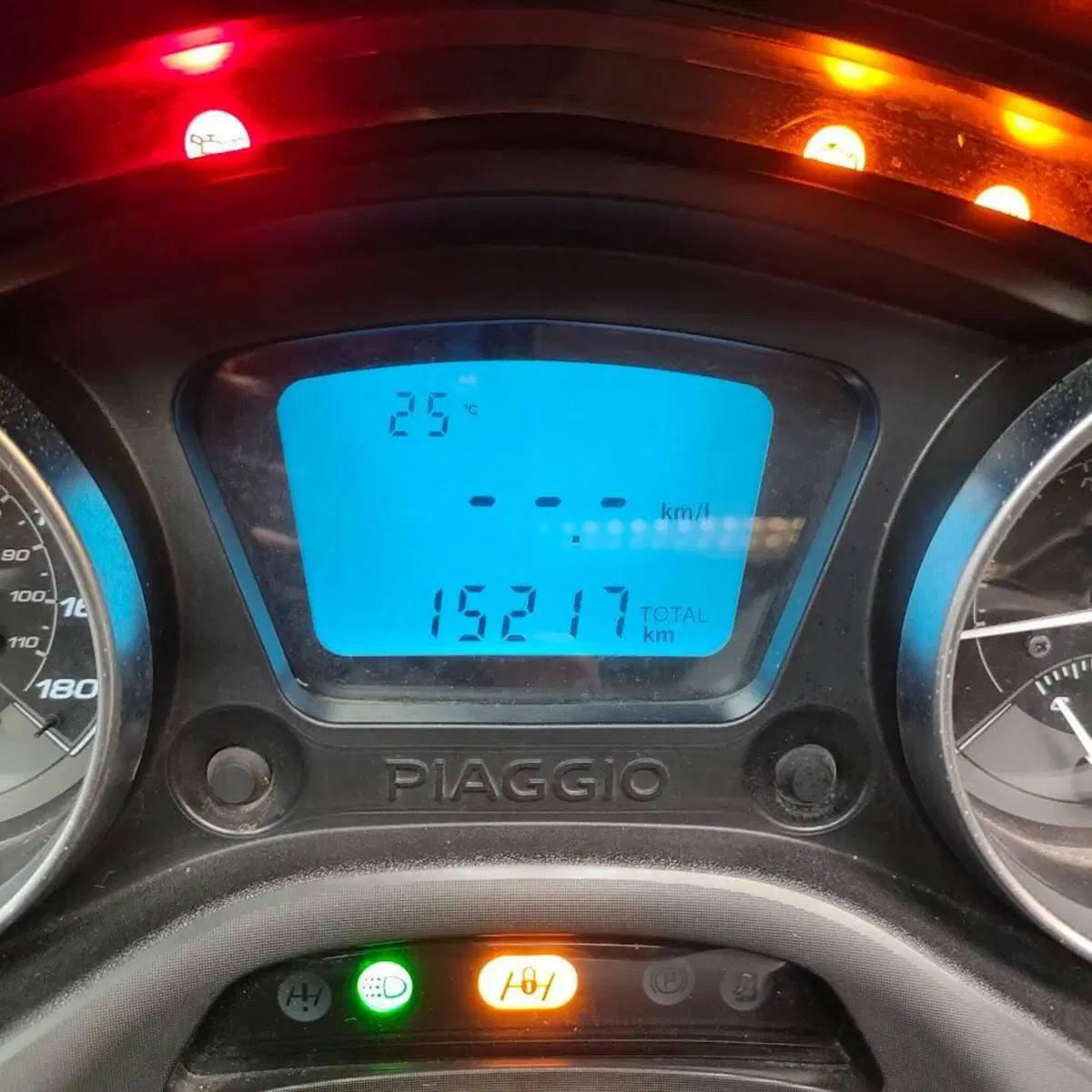 Piaggio Mp3 300 Hpe (2019 - 20) (4)