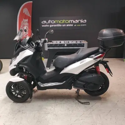 Piaggio Mp3 300 Hpe (2019 - 20) usata