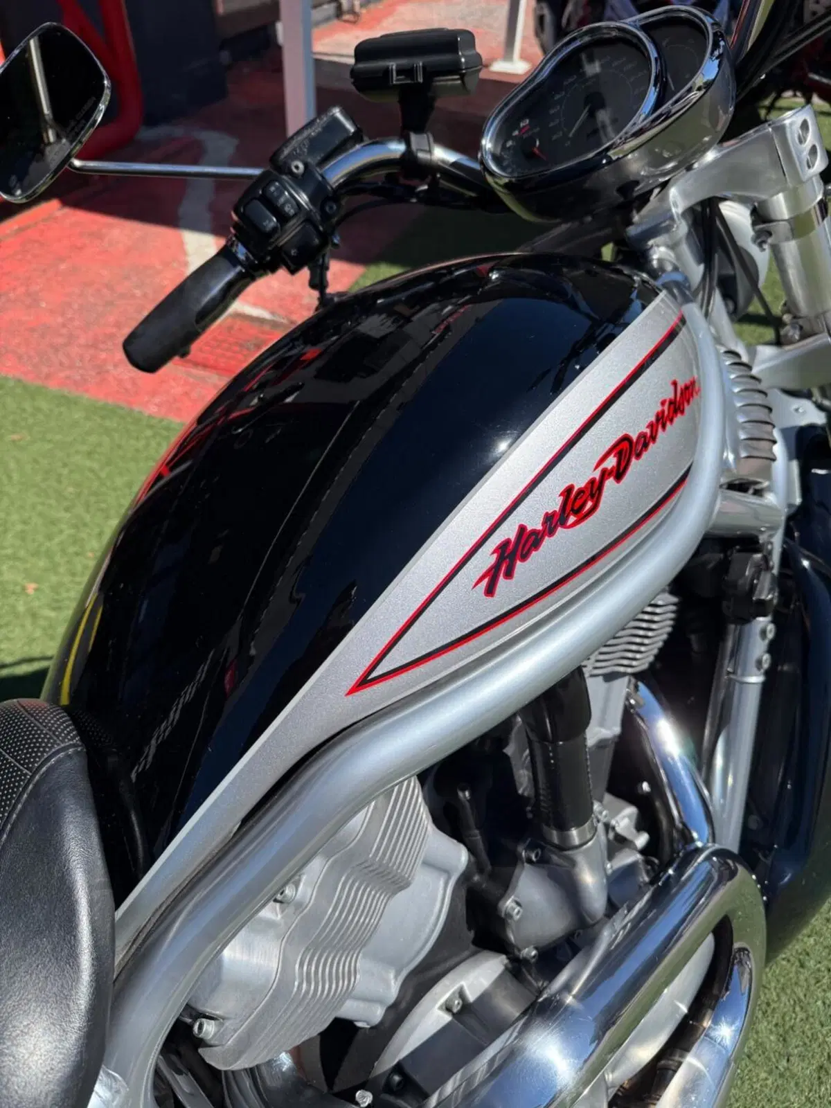 Harley-Davidson 1130 Street Rod (2006 - 07) - VRSCR (7)