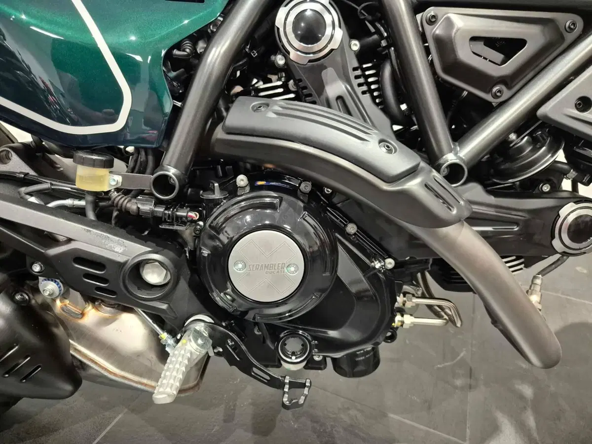 Ducati Scrambler 800 Nightshift (2025 - 26) (8)