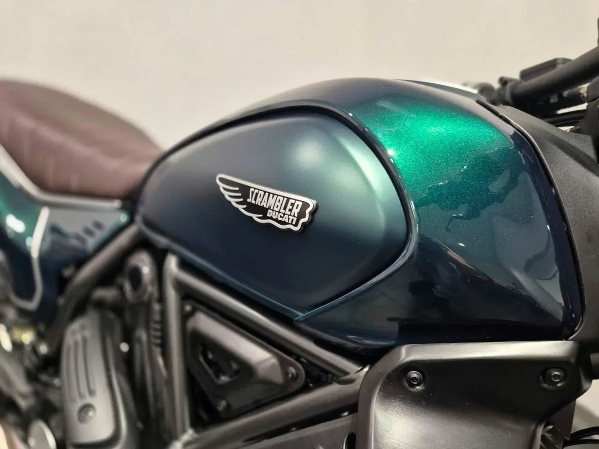 Ducati Scrambler 800 Nightshift (2025 - 26) (12)