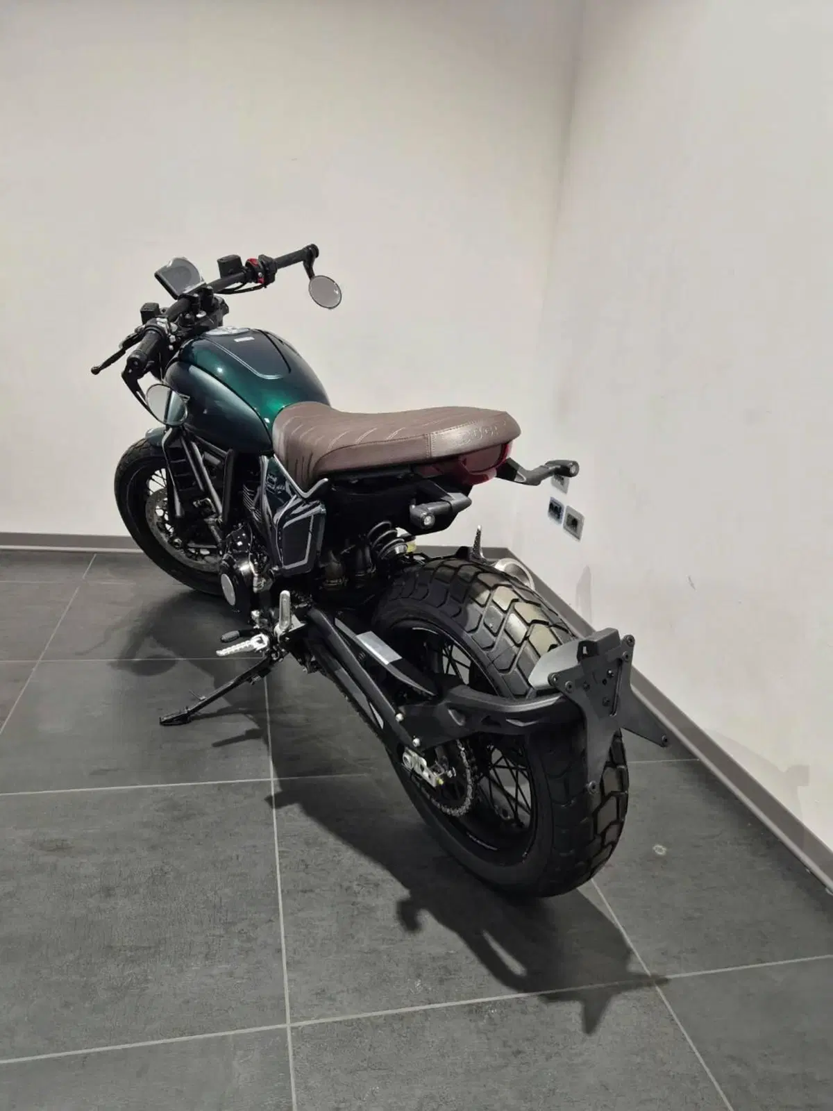 Ducati Scrambler 800 Nightshift (2025 - 26) (5)