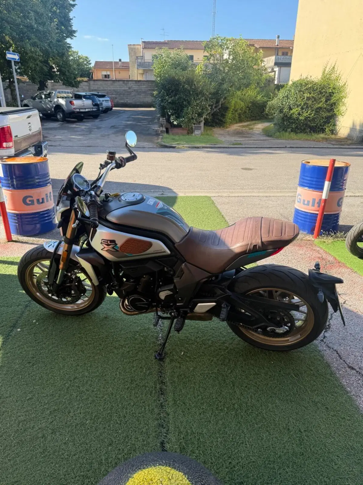 CFMOTO 700CL-X Heritage (2021 - 26) (2)