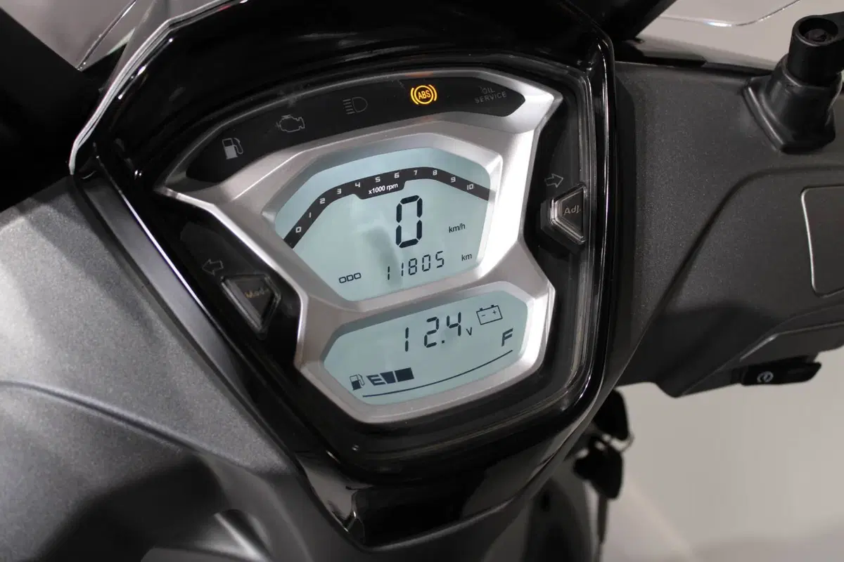 Kymco People 125i S (2021 - 25) (5)