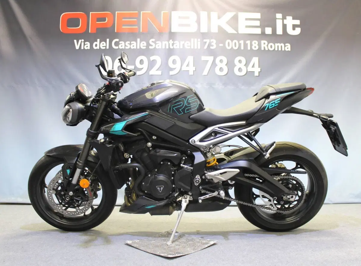 Triumph Street Triple 765 RS (2023 - 26) (2)