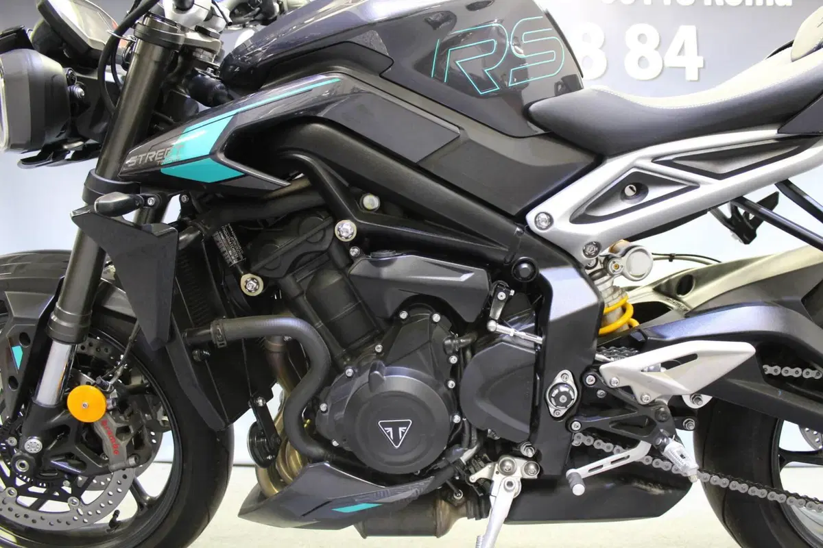 Triumph Street Triple 765 RS (2023 - 26) (16)