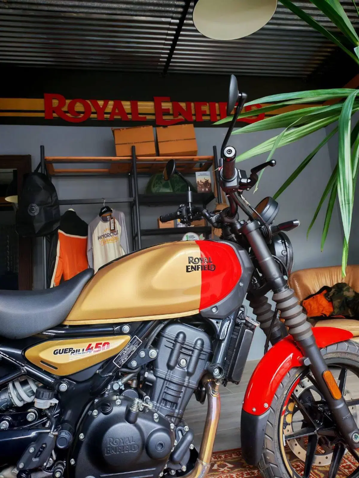 Royal Enfield Guerrilla 450 (2024 - 26) (4)