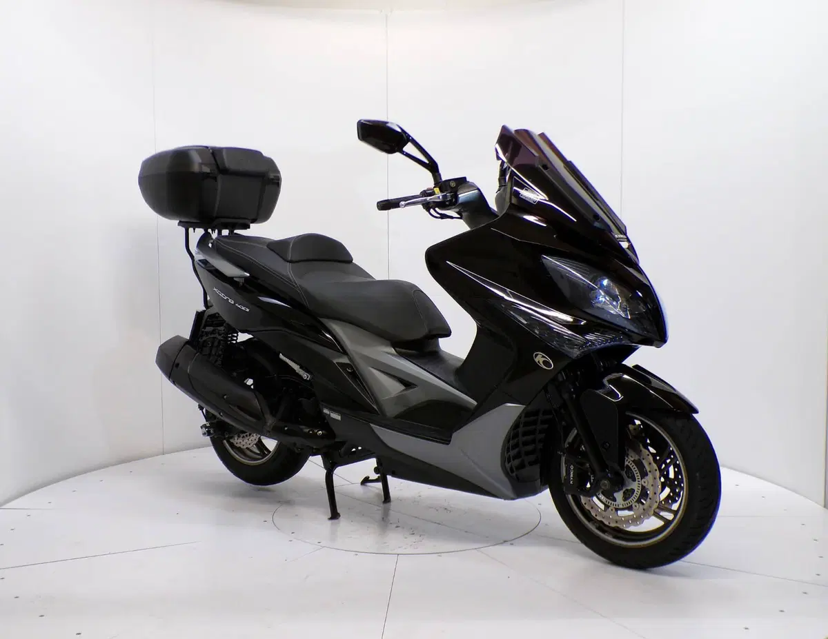 Kymco Xciting 400i ABS (2016 - 20) (2)
