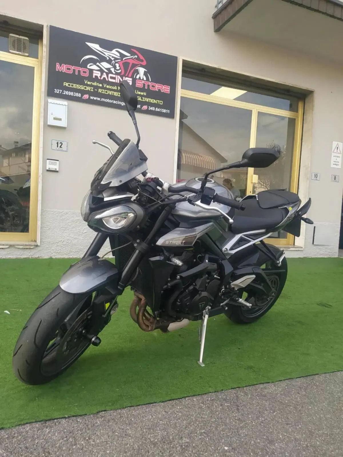 Triumph Street Triple 765 R (2023 - 26) (5)
